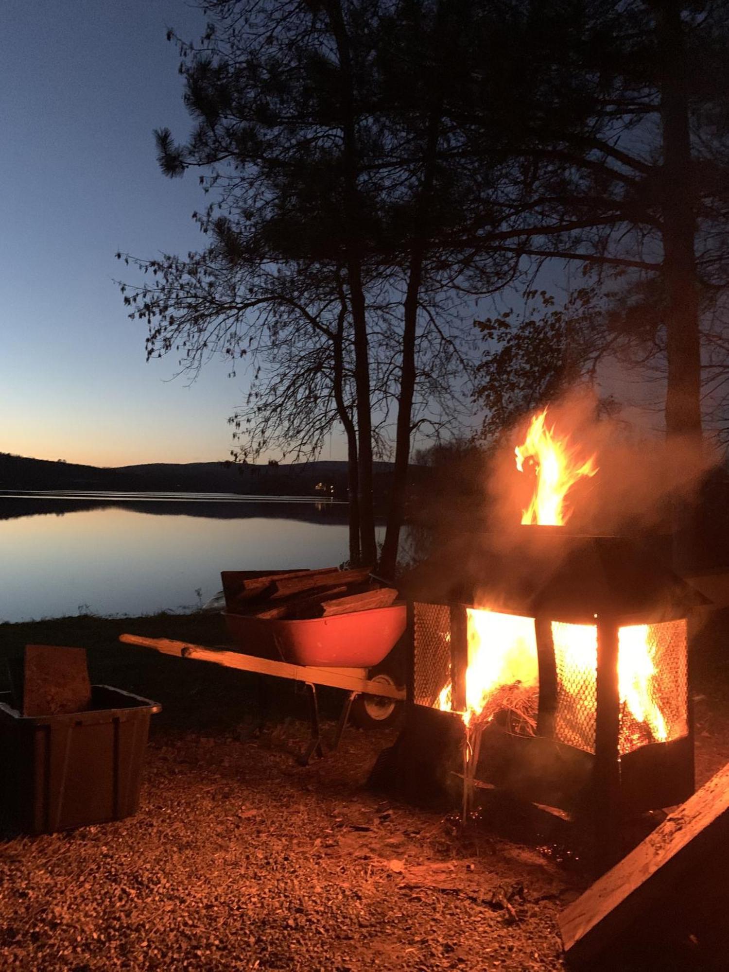 Auberge De Ferme-Neuve Lac-Saint-Paul Eksteriør bilde
