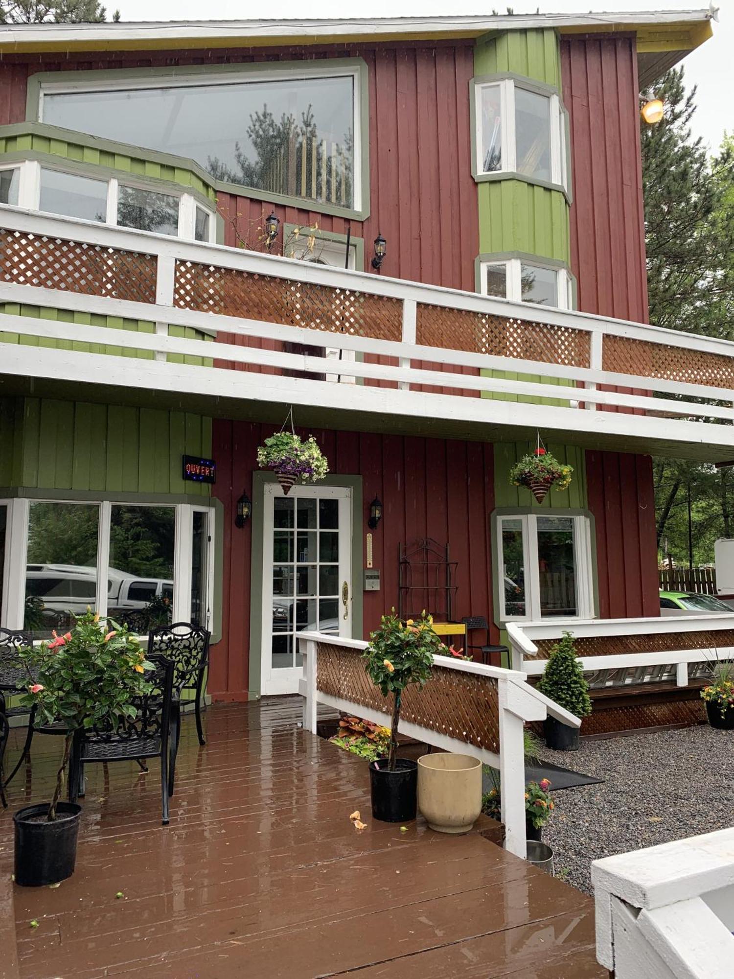 Auberge De Ferme-Neuve Lac-Saint-Paul Eksteriør bilde