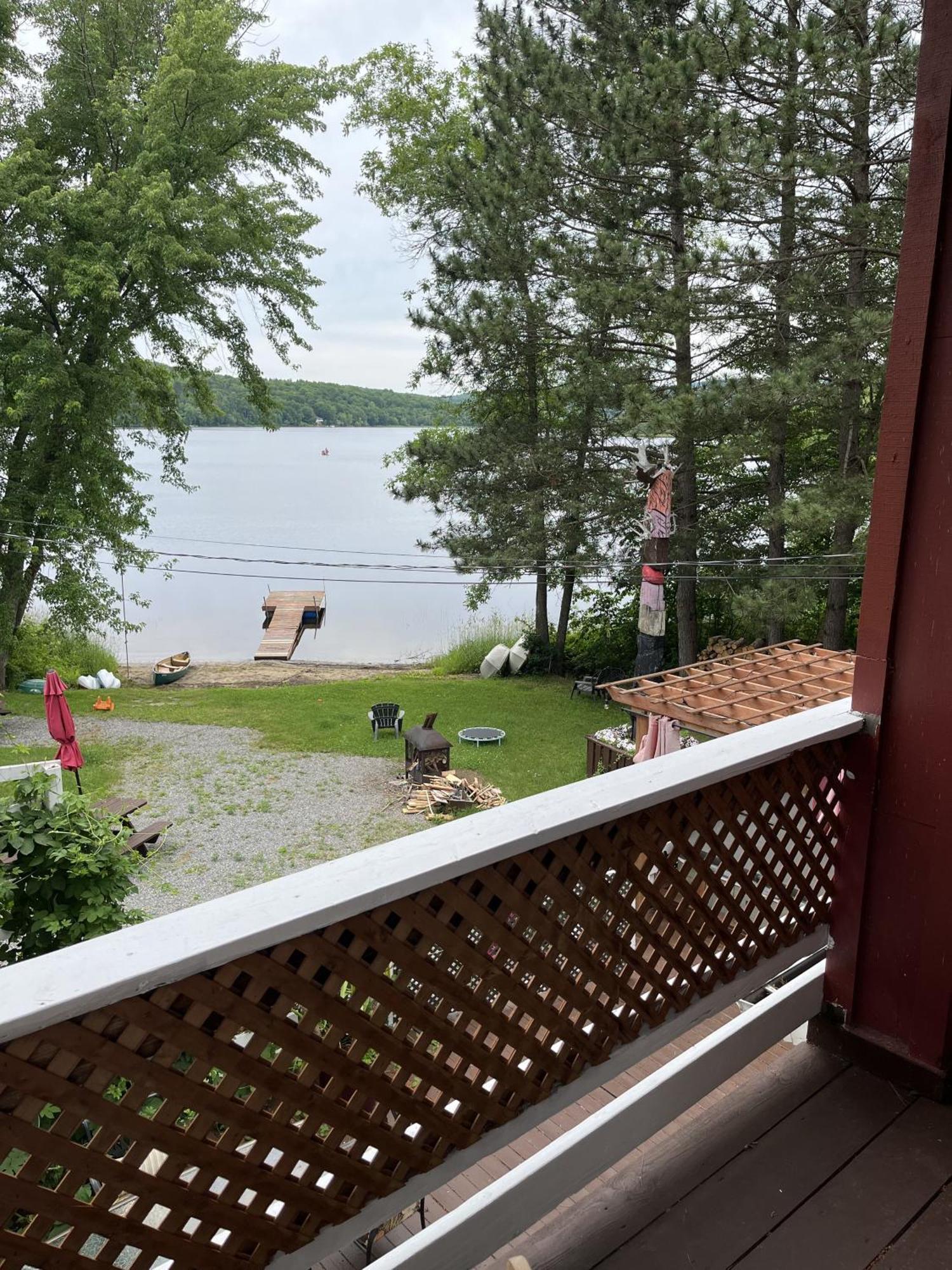 Auberge De Ferme-Neuve Lac-Saint-Paul Eksteriør bilde